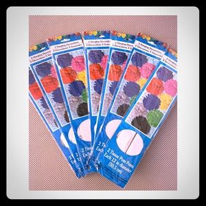 🎉Party Decor🎉 White Pompoms (7 sets of 2)